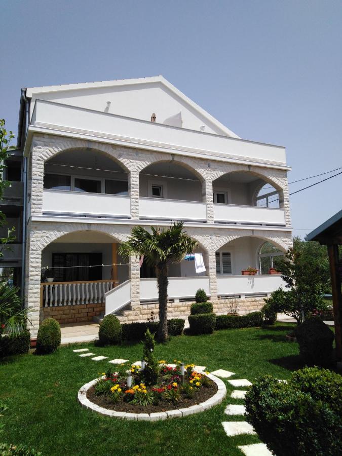 Solmaris Apartments Sukošan Dış mekan fotoğraf